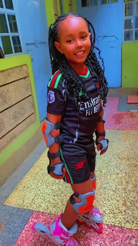 Thank you for 100k followers 🥳🫵❤️❤️🥰#motheranddaughter #motherdaughter #arsenalfc #arsenal #footballtiktok 