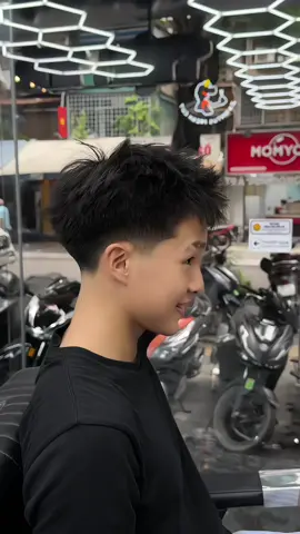 Warrior x taper #zawntusfreshcut #warriors #taperfade #hairstyle #trending #viral #fyp 