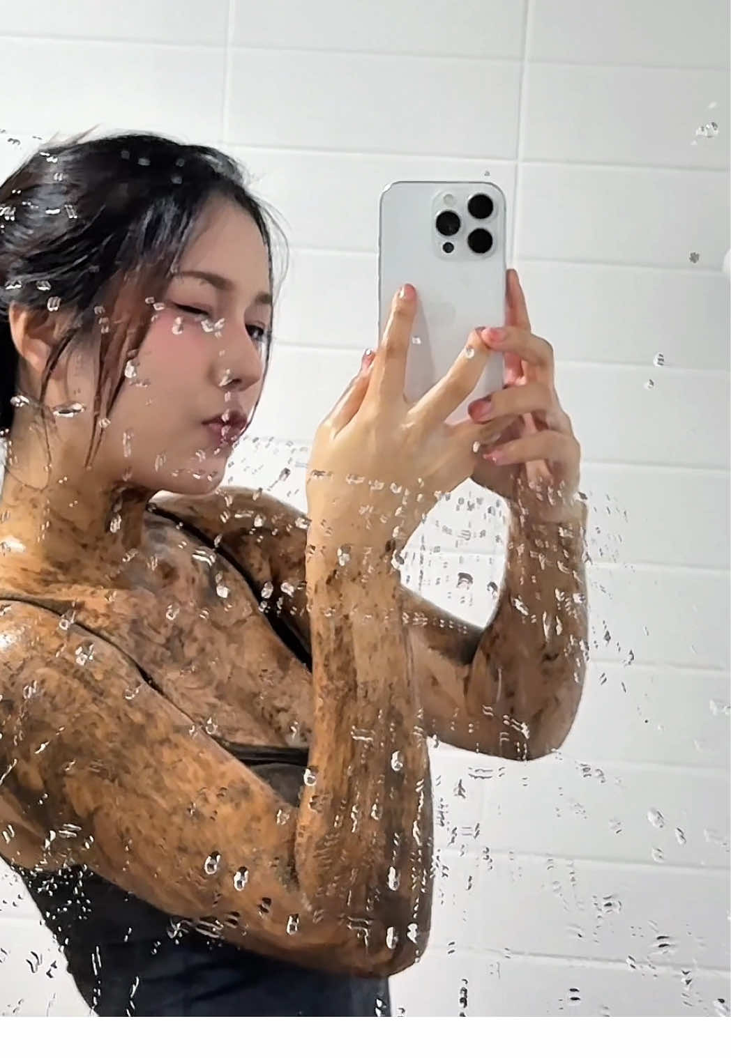 คนถามเยอะมากกมาบอกแว้ววว ขอสารภาพว่านี่คือสครับที่รักที่สุด🫧👏🏻 #glaxia #สครับโคลนทองคำglaxia #ผิวขาว #ดูแลผิว 