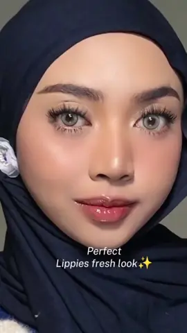 So juicy&plumpy!✨️  Aku pakai judydoll serum lip glaze yg G04. 💋 #judydoll #lipgloss #lipglaze #lippies 