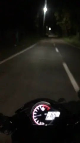 Jangan takut gelap dan sendiri..pokok'e wani #nvl #newvixion #vixion #yamaha #newvixionlighting 