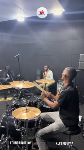 #practice #goviral #praiseandworship #gospelmusic #fypシ #christianity #praise #worship #foryou #livesong #kenyantiktok🇰🇪 #tanzaniantiktok🇹🇿 #zambiantiktok🇿🇲 ##church 