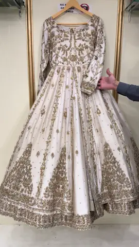 For Order/details, inbox or contact us directly on whatsapp through contact number given in the Bio.  - - - #dress #fashion #Love #wedding #style #dresses #fashionista #model #girl #outfit #weddingdress #weddinginspiration #moda #OOTD #beautiful #explore #uk #usa #bermungham #instagood #zarikhan #zarikhanastudio