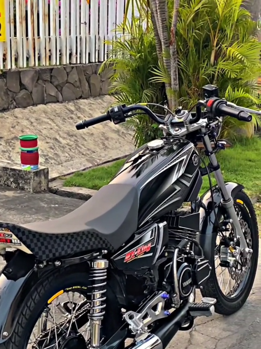 rajanya warna apa bg? #rxking #rxking135cc👑💨💨 #rxkingnusantara👑💨 #bandungstyle135 #jambrettamfan135cc #byangkerok135 #yrki #fyp #rxkingindonesia #twostroke 