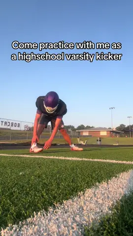 Just in case you were wondering what I do everyday#football #kicker#Soccer#ditl 