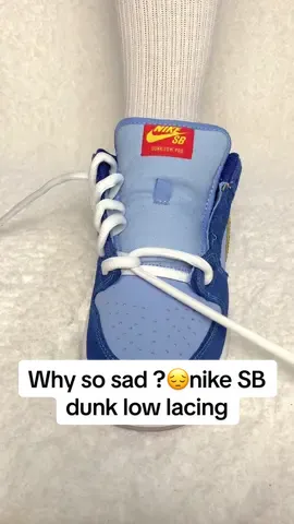 Why so sad ?😞 Nike Sb dunk low lacing #vibes #viralvideos #foryou #shorts #lace #shoelace #lacing #shoestyle #sneakerhead #fashion #stretstyle #sb #nikesb #Skateboarding #skate #sneakernews #today #Lifestyle #fbyツ 