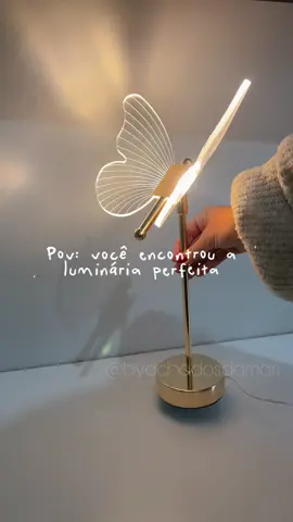 Luminária de borboleta 🥹🦋✨ to apaixonada! #tiktokshopbrasil #luminaria #luminariaborboleta 