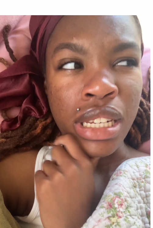 like ooooo i don’t think… that’s ur shade baby 😭!! #wlw 