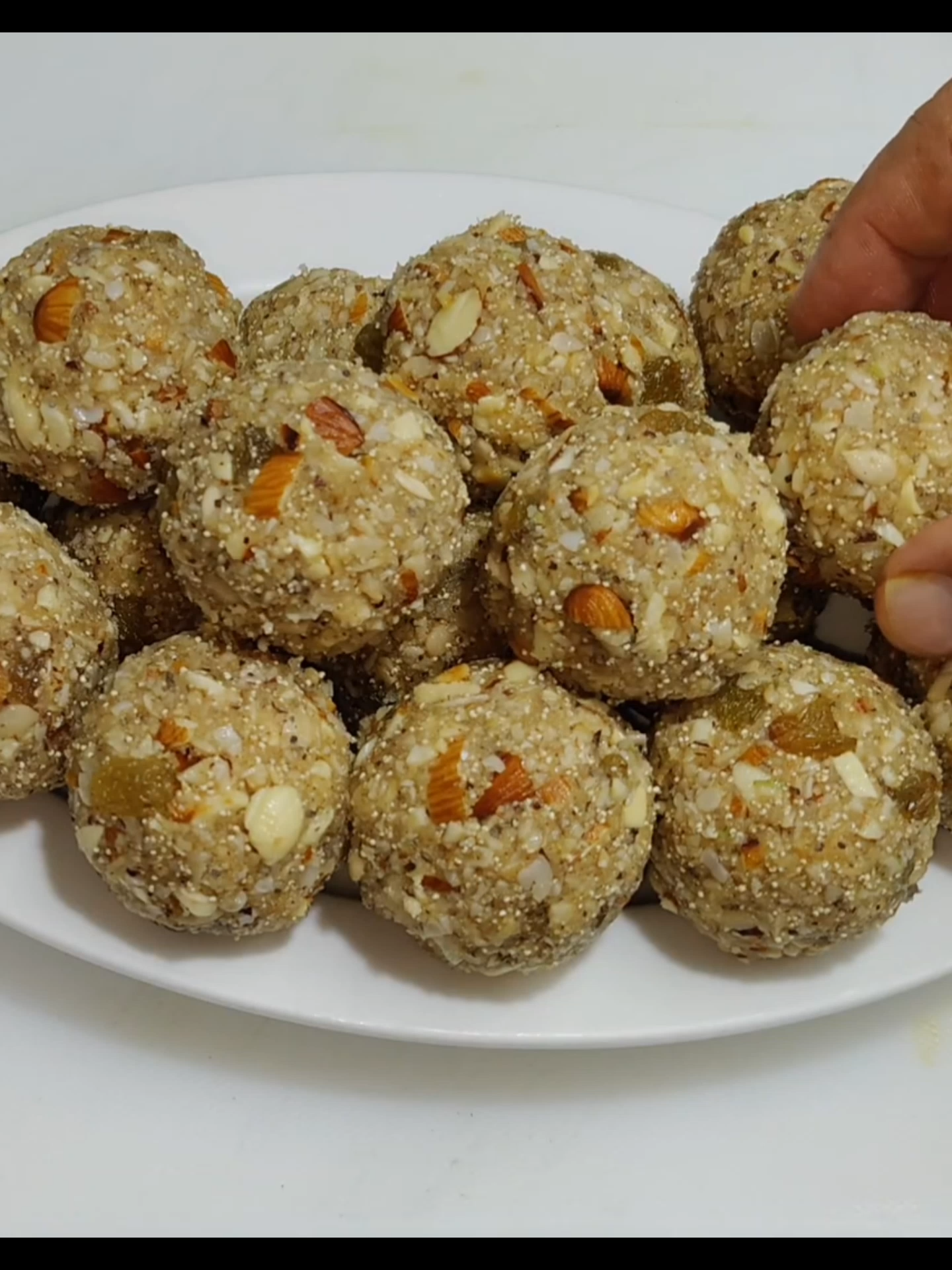 Authentic Dry Fruits Coconut Laddu RecipeViral #Cooking #FoodRecipe #EasyRecipe #unitedkingdom #foryoupage❤️❤️