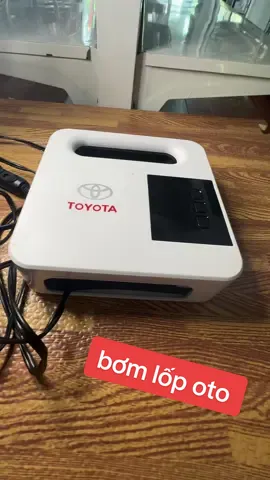 bơm lốp oto điện tử#maybomlopoto #maybomloptoyota #xuhuongtiktok 