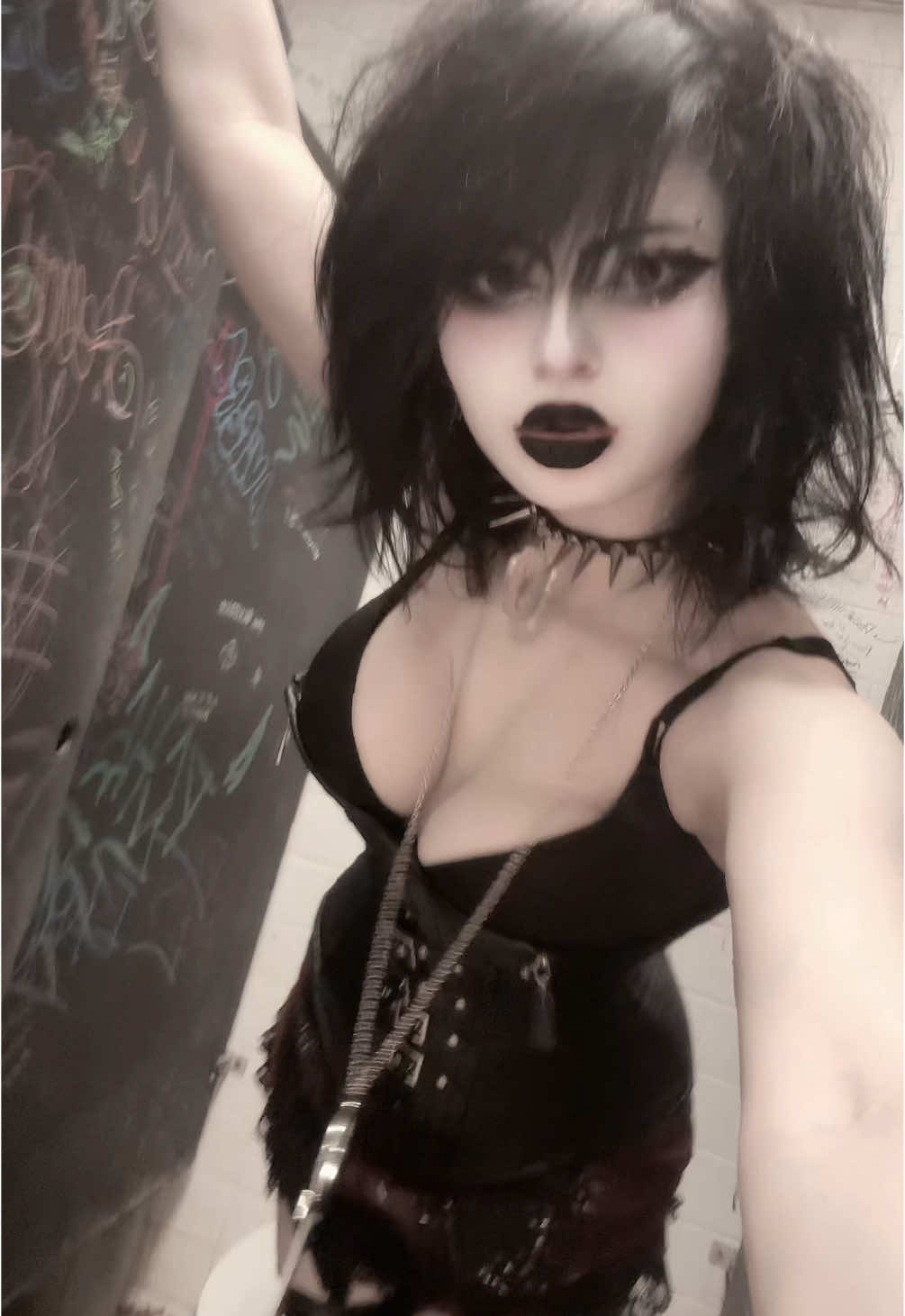 hehehe  #goth #gothgirl #gothic #gothtok #gothmakeup #emo #alt #emogirl #alternative #altgirl #alternativegirl #gothicstyle #gothfashion #gothgf #fyp #fypシ゚viral #fypシ #fypage #gothbabe 