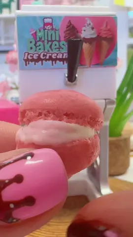 Have you tried this?  If you haven’t - you must! Warm macarons with ice cream filling such a treat! I baked these mini macarons and topped with strawberry and vanilla mixed ice cream from my miniature Ice Cream Machine! - enjoy! #macaron #mini #icecream 