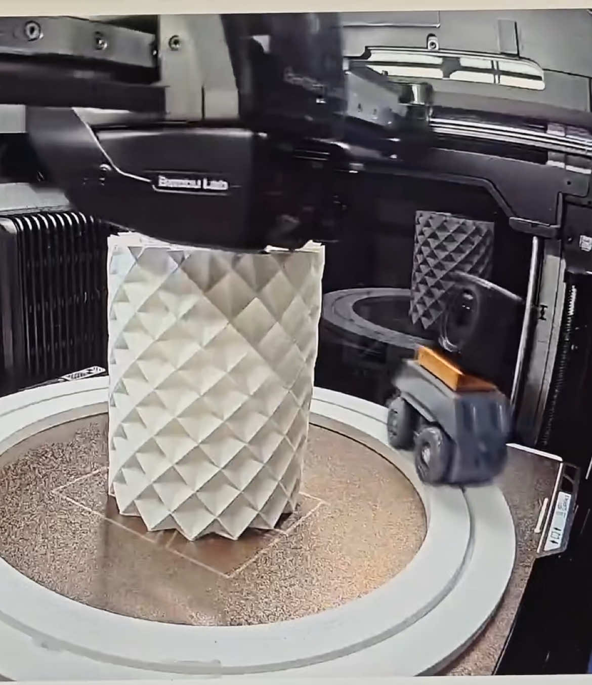 Time-lapse Photography of 3D Printing#3dprinting #DIY #timelapse #photography #usa 