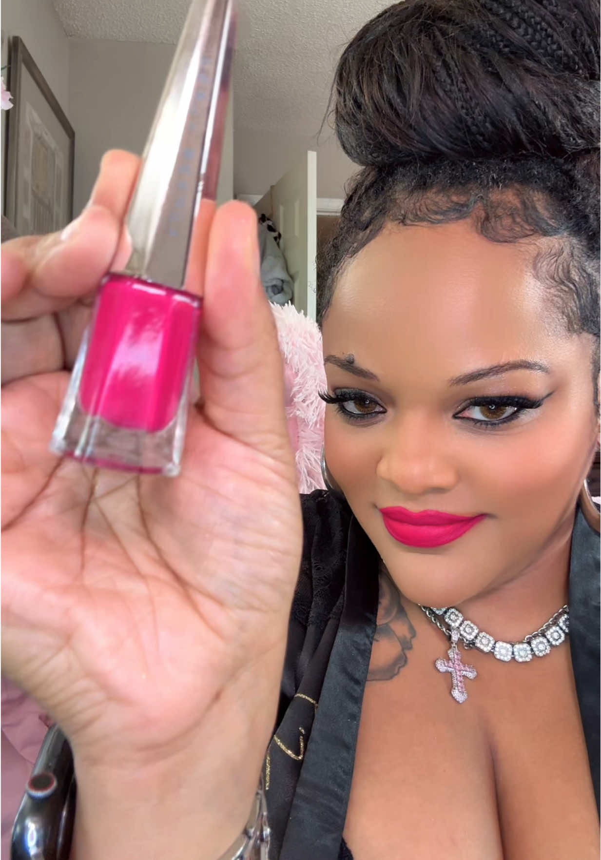 I love this pink lip paint from @Fenty Beauty #fentybeauty #fyp 