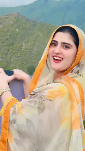 #zama_da_🤎kharo_jamooo_yara😜 #uzmaswati_pashtosingar #official_acoount🔥✌🏻 #officialaccount💯✌ #UA🔥💋✨💫 