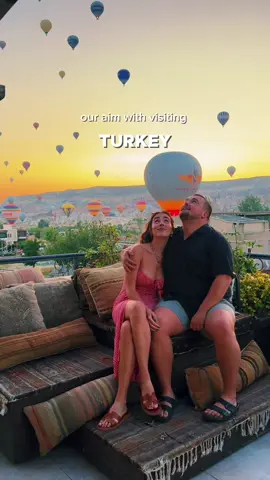 Unfortunately our trip to Turkey did get cut short 🇹🇷 but let me know if you have any recommendations too as I’m sure we’ll go back sometime ❤️ we visited Istanbul, Cappadocia, Pumukkale, Fethiye & Kas #turkey #turkeytravel #budgettravel #budgettrip #travelguide  