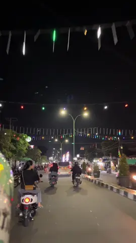 kasih kata-kata terbaikmu🥺🥺#foryoupage #malamvibes #jambi #versiterbaik #jambivibes 