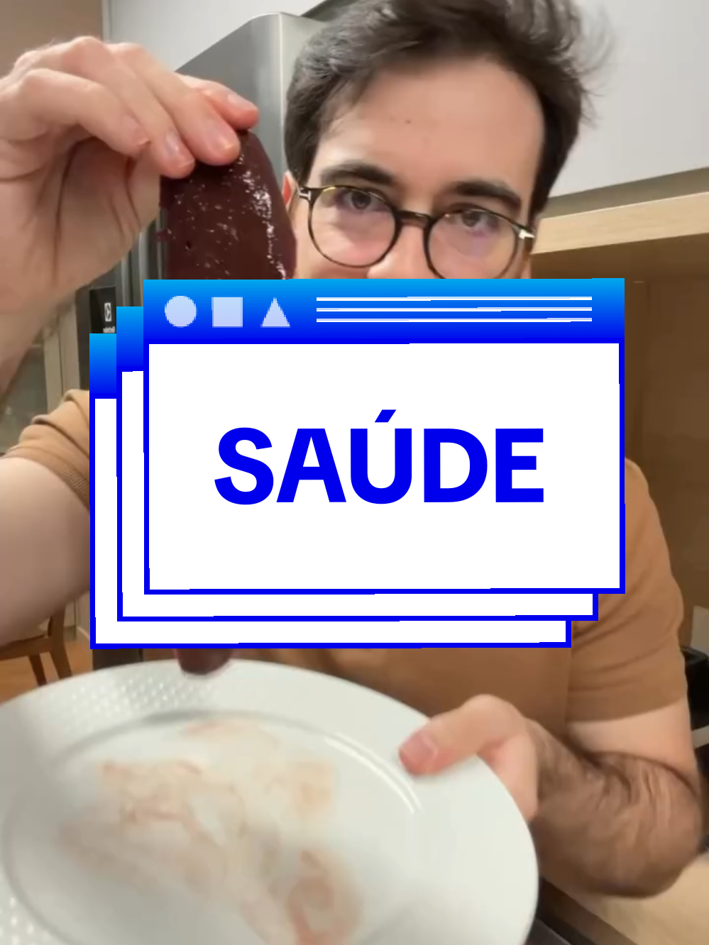🩺Saúde com o Dr Renan... O fígado bovino e seus benefícios. Não gosta de fígado? Sem problemas:   Vitamina A → Cenoura, espinafre, gema de ovo. Vitamina B12 → Ovo, peixe, carne vermelha . Ferro → Feijão, lentilha, espinafre. Zinco → Sementes, castanhas, frango.  Selênio → 1 castanha-do-pará por dia. Colina → Ovos, salmão, couve-flor.  Folato → Abacate, folhas verdes, feijões. Mas nada substitui o combo de tudo junto como o fígado faz. Se possível, inclua 1 a 2 vezes/semana na sua rotina! 