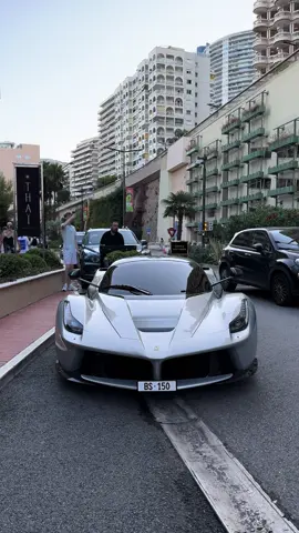 Perfection Ferrari 🤩 #ferrarif1 #ferrari #ferrariclub #laferrari #ferrarilaferrari #carbonfiber #carbon #hypercar #hypercars #monaco #cars #car @644 CARS ™ ♠️ 