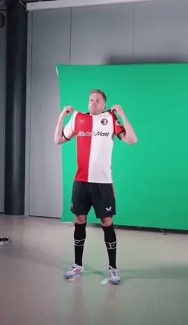 One of the best… try it out! Harder than it looks 😂 #F#FYPG#GijsSmalW#WeirdCelebrationF#FootballMemeS#SoccerHumorV#ViralFootballFeyenoord