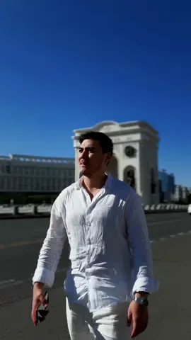Музыка : Геннадий Александров Слова : Наум Олев  Cover : Nadyr Igamberdiyev  #nadyr#ismigul#top#rek#cover#hit 