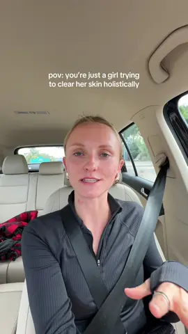 Anyone else struggle with acne scarring and dark spots?? #acnescars #acnedarkspots #darkspots #acnejourney 