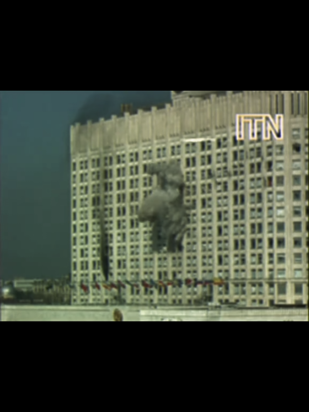 Black October Russia 1993 #presidentyeltsin #russia #fypシ゚  #milatary #war #viral #foryou #blackoctober1993 #1993 #crises #today 