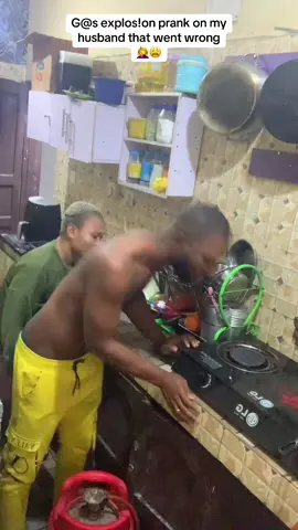 The way he run leave the kitchen eeh😂😂😂@Daddy Trevor so you Dey fear like this😂😂#fyp #mummytrevor #mummytrevorbackup 