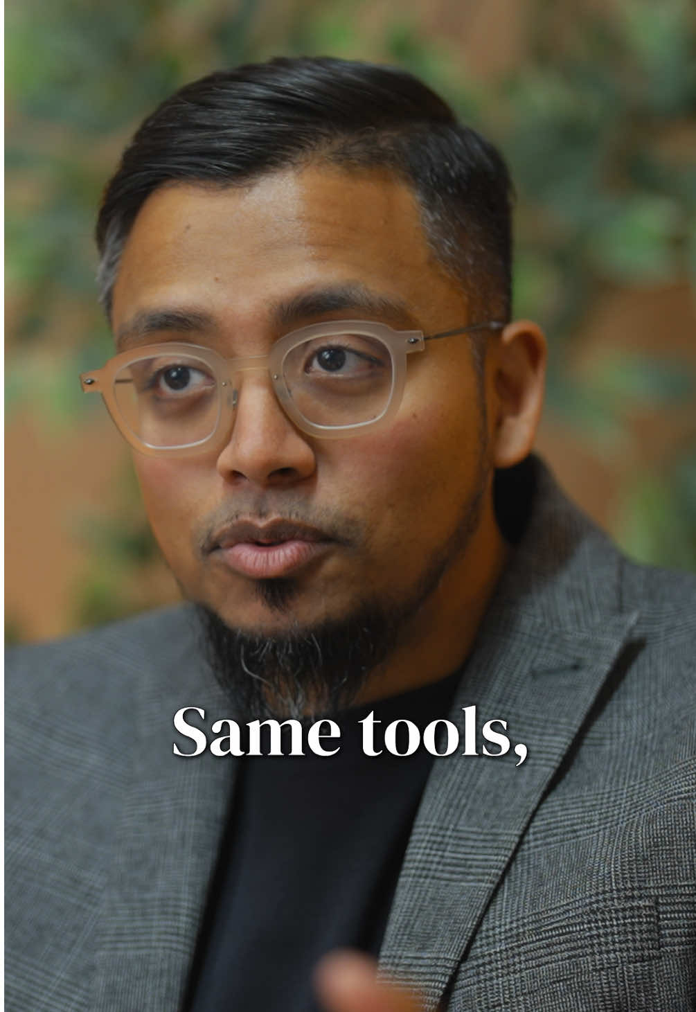 Everyone has access to the same tools. But while some use them for comfort and distraction, others use them for growth and ownership. The poor consume content. The rich create it. The poor play games. The rich build the platforms. The poor spend. The rich invest. The difference is not in the tools. It is in how you use them. Same world, same access, completely different outcomes. #tanimzaman #muslimentrepreneur #halalbusiness #ownershipmindset #faithdrivenimpact #fyp