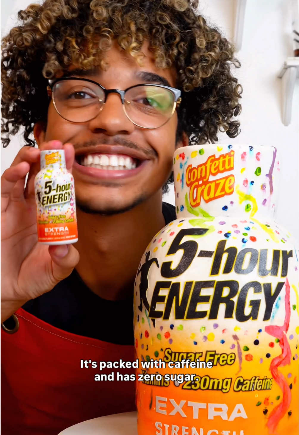 Y’ALL… August is the biggest birthday month and I had to celebrate the only way I know how—with CAKE. But not just any cake… a GIANT @5-hour ENERGY Confetti Craze bottle! Try the flavor today!  #5hourambassador #5hourENERGY #sugarfree #confetticraze #AD