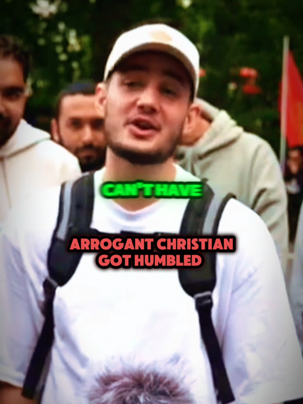 Arrogant Christian got humbled [watch more on YT - smile2jannah extra] #muslim #islam #religion 