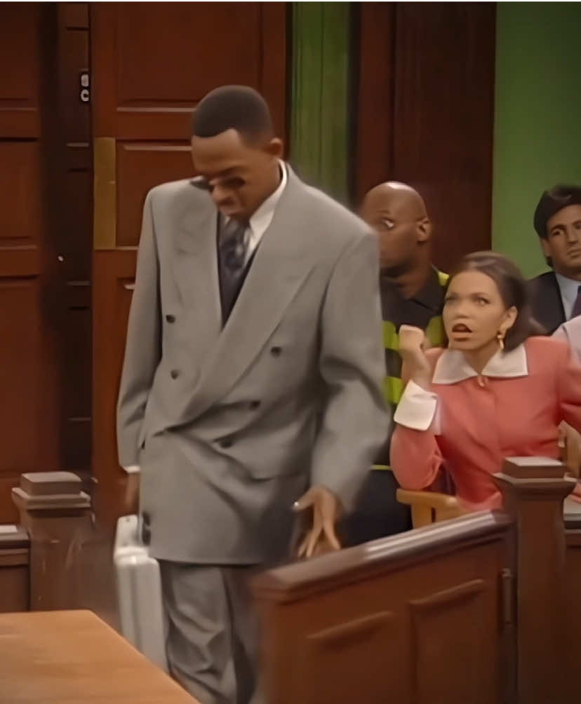 Martin in court to defend himself 😂😂 #martinlawrence #martinshow #martinlawrenceshow #martin #comedy #martinandgina #gina #fyp #funny #foryou 