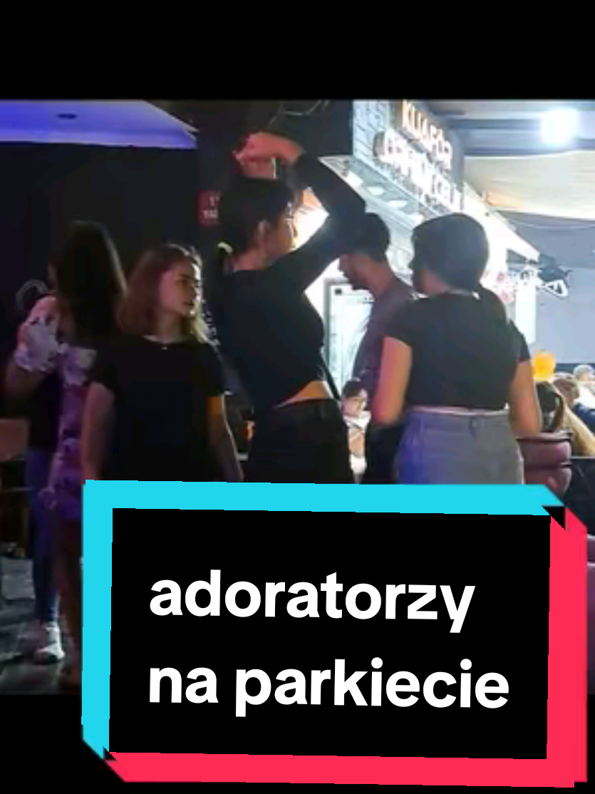 kiedy adoratorzy wkraczają na parkiety #admirer #dancer #party #disco #drabs 