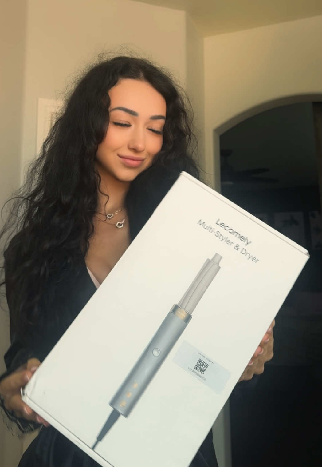 Absolutely love my new hair styling tool 😍 Brand: #Lecomely #hairdryer #blowoutboost #hairstyle #hairtutorial #hairtok #hair #hairtools 