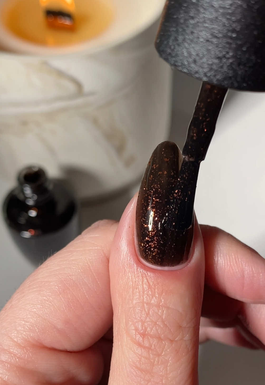 Ripped jeans, check. Combat boots, check. All you need is this semi-sheer black with red shimmer to give your lewk a lil extra mani-tude. 🖤❤️ Go OFF, grunge queen.  Shade: Grunge Queen #OPI #OPIObsessed #OPIWhatsYourManitude #90snails