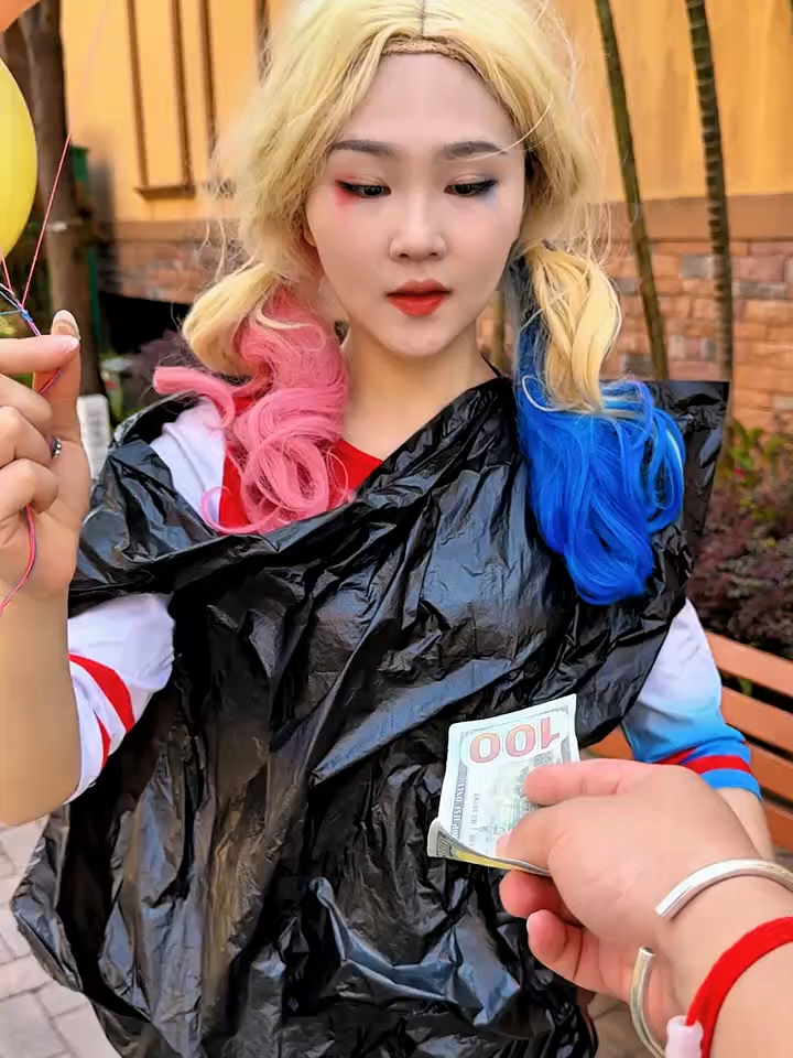 善良的哈莉奎因！ #小丑与哈利奎茵 3xasf36p4u8rz89