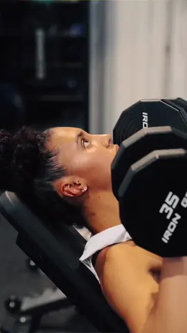 the @Azzi Fudd workout routine yall been waiting for 🔥