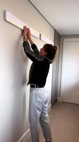 🛍️ Varal de Parede Mágico Retrátil Dobrável 100/80cm – Todo em Alumínio Super resistente, moderno e perfeito pra otimizar espaço! 🏡✅ ❌ De R$219,90 🔥 Por R$162,00 👉 Compre aqui: https://s.shopee.com.br/8ALhJdxm7M ⚠️ O preço e disponibilidade do produto podem variar, pois as promoções são por tempo limitado #varal #achadinhosshopee #varalderoupa 