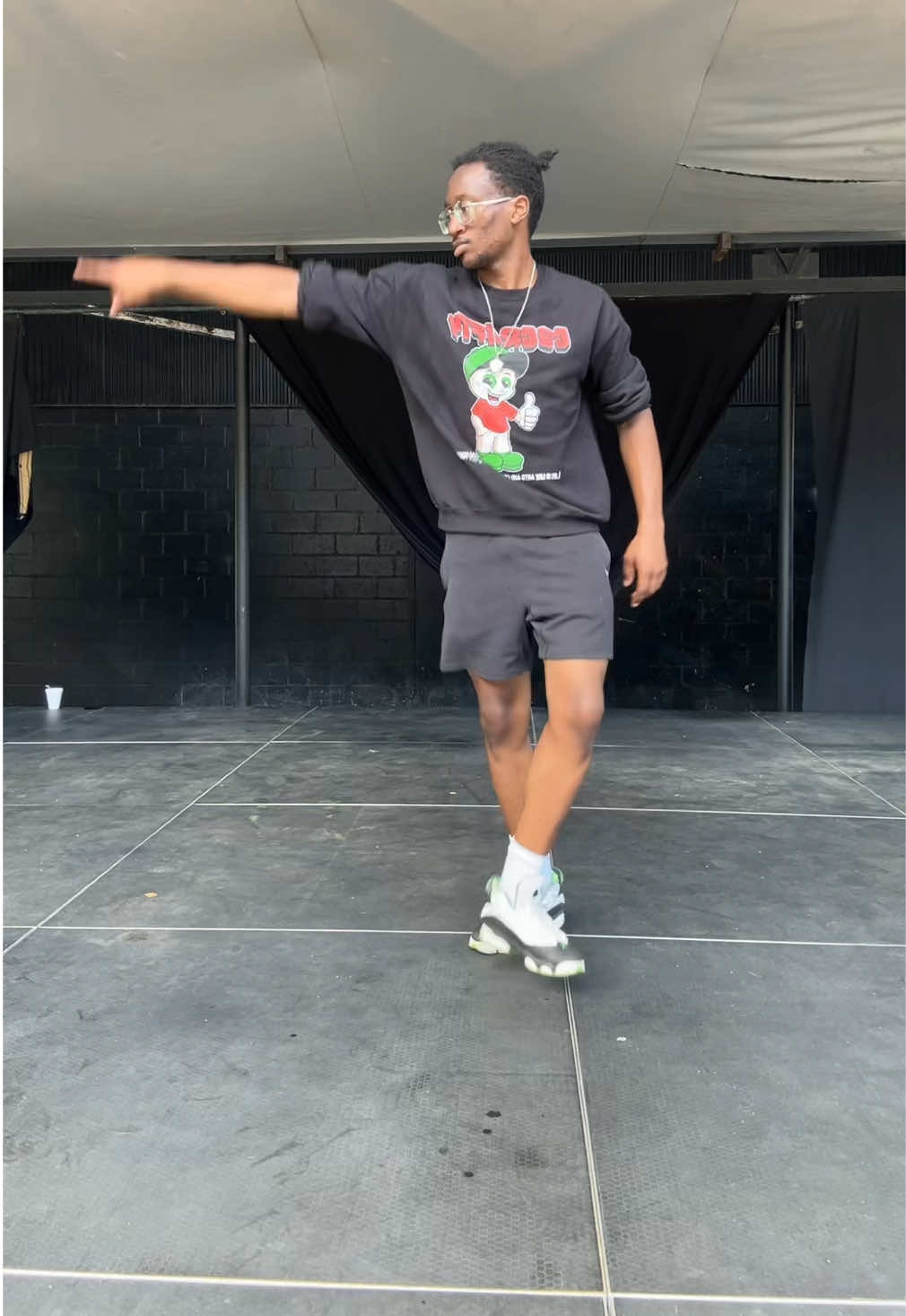 Tag a friend who can do this dance! 🔥 #cscrafty #officialfortnitedancer #fortnitedance 