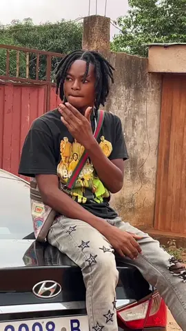 Enfant de pauvre ne fait pas concurrence 😔 je suis content du peu que j’ai 