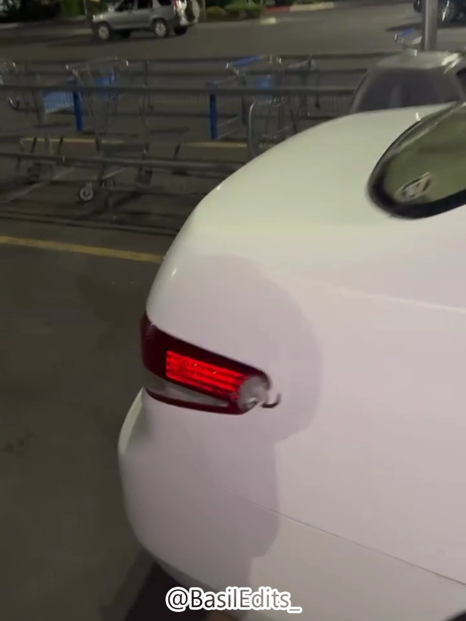 We found this guy in the parking lot 😱😱 #IRL#funnytiktok