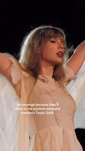 The greatest superpower #taylorswift #revenge #silversprings #theerastour #reputation #stevienicks 