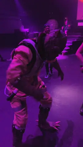 🦎 LIZARD 🦎 Bossk knows how to party.  #starwarsbattlefront2 #starwars #empirestrikesback #starwarscosplay 