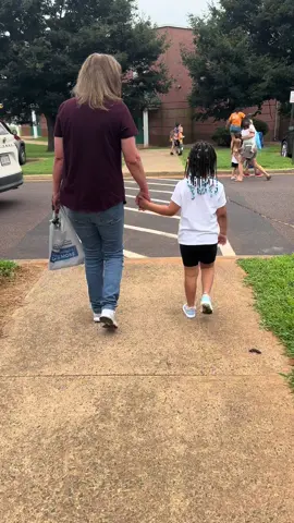 First day on kindergarten! Please been good to my baby 🙏🏼she wouldn’t let grandmas hand go 🥹❤️#firstdayofschool #kindergarten #grandmaandgrandaughter 