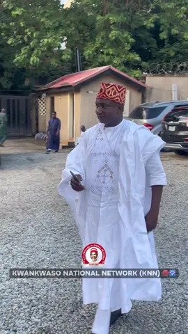 Today, 6th August 2025, the National Coordinator of the Kwankwaso National Network (KNN) visited the Chairman and Patron of the Kwankwaso National Network (KNN), Engr. Buba Galadima, at his residence, where he presented him with an appointment letter. Kwankwaso National Network (KNN)🔴🛜
