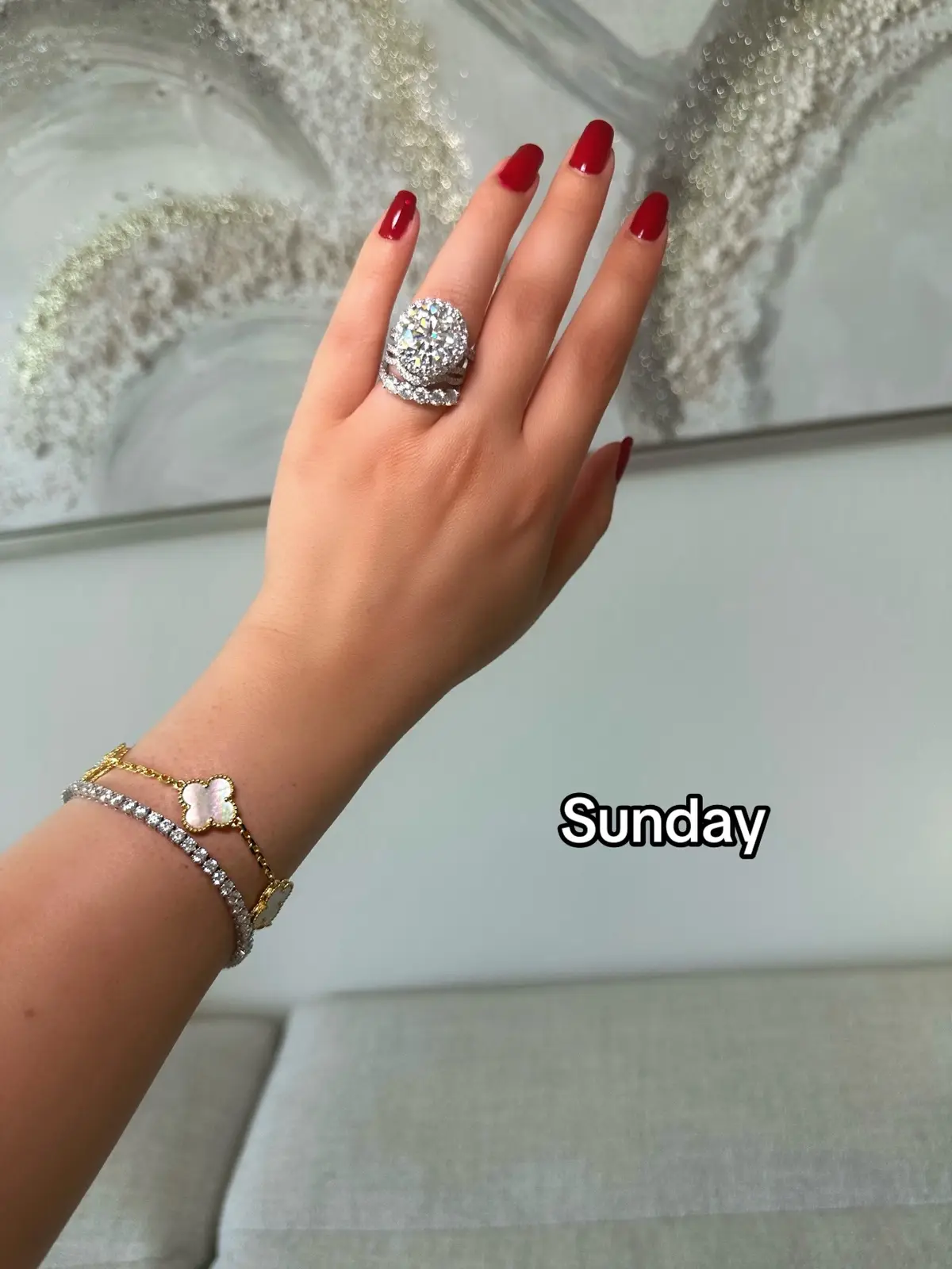 Jewelry stacks of the week💕 #vancleef #cartier #diamonds #wriststacks 