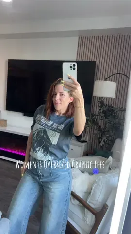 Women's Oversized Graphic Tees #women #oversized #tees #tiktokshopcreatorpicks #yiannashapewear #backtoschool #recommendations 