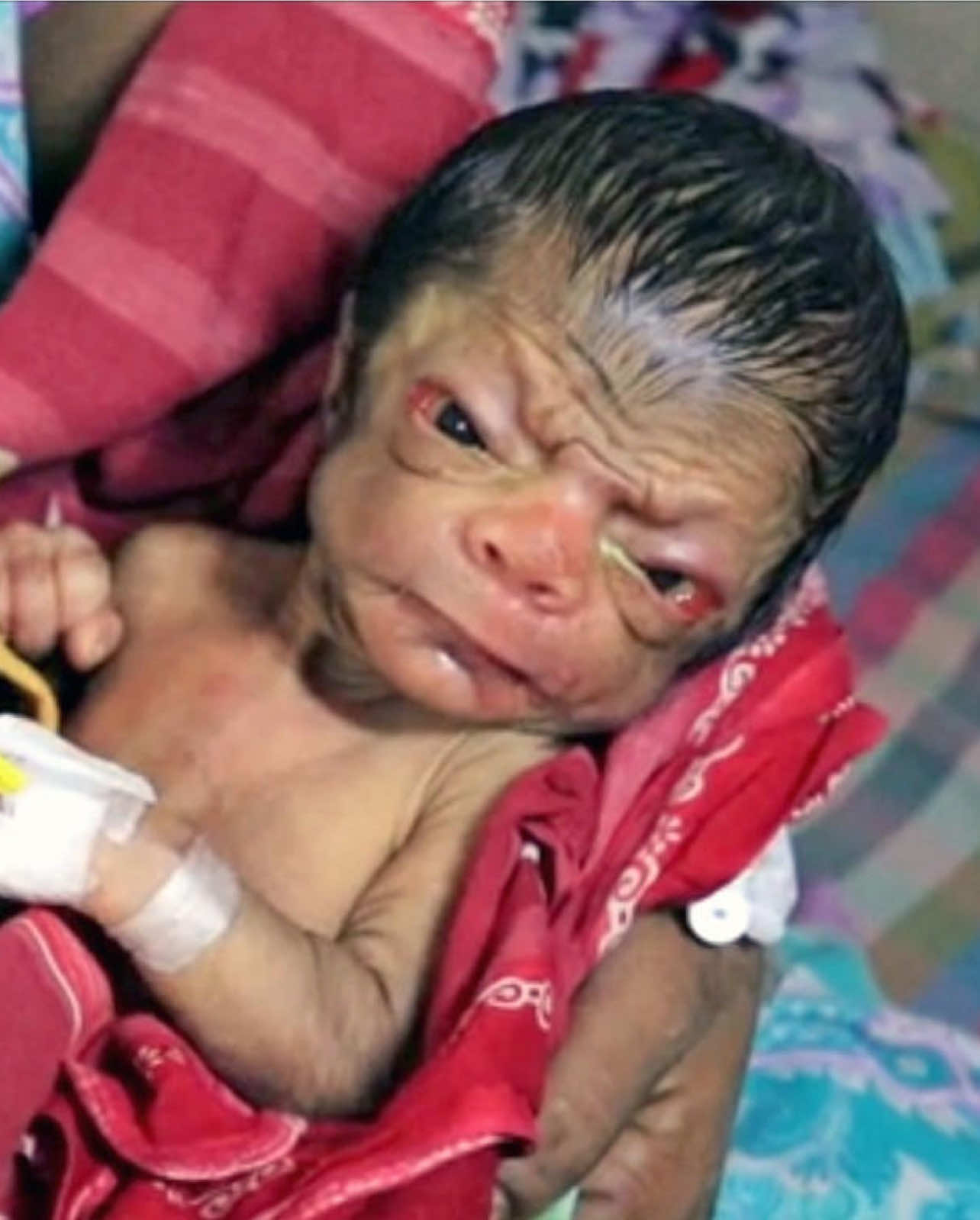 Bebé Nace Con 30 Años 😳 #curiosidades #misterio #world #videoviral #datospertubadores 