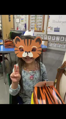 Kindergarten ready 🐯#schoollife #readyforschool #kindergarten #hereshecomesagain 