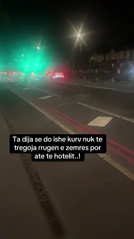 #whattowatch #fyp #🇦🇱🇬🇧 #goviral #videoviral #f #VoiceEffects 